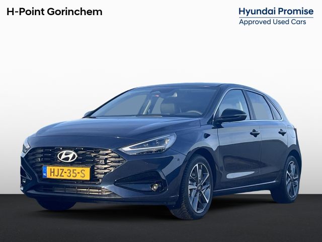 Hyundai i30 Premium 1.5 T-GDi MHEV 140pk | €6.345 KORTING | AFN. TREKHAAK | ALLSEASON BANDEN | LEDEREN BEKLEDING | STOEL + STUURVERW. |
