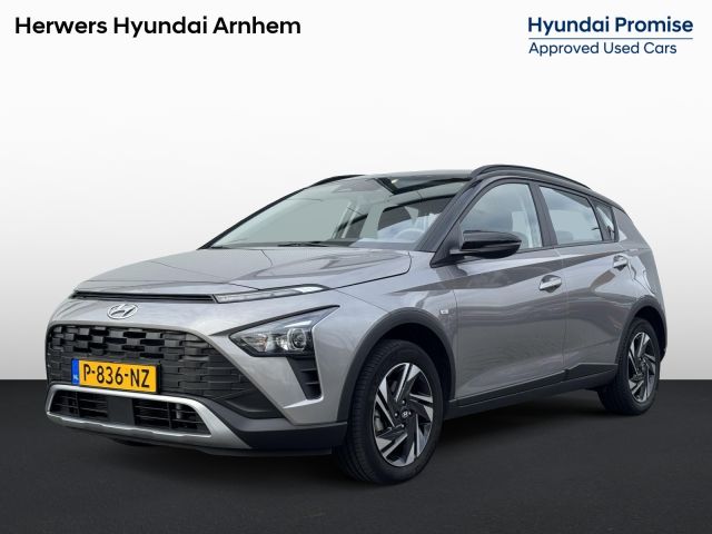 Hyundai Bayon 1.0 T-GDI Comfort Smart / 1e eig / Navigatie / Automaat / Two-Tone Zwart dak / slechts 10.818 km/ apple carplay of android auto/ achteruitrijcamera met parkeersensoren