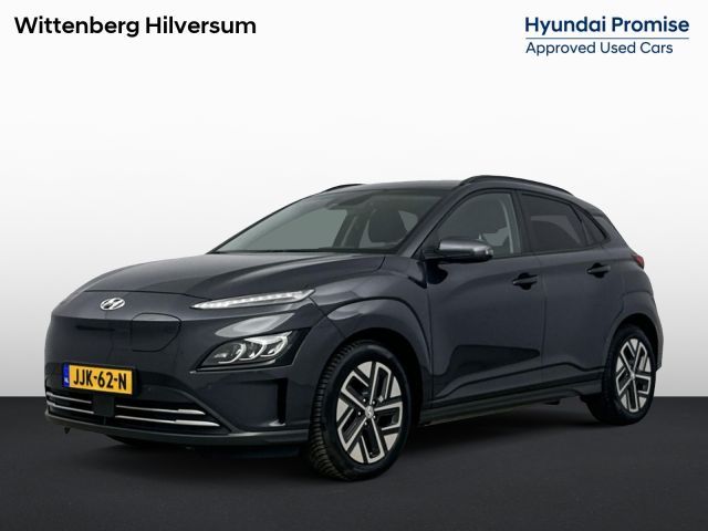 Hyundai Kona EV FASHION 64 kWh | SoH 97% | NAVI | 17'' LM VELGEN | CLIMA | CRUISE | CAMERA | PDC | PRIVACY GLASS | FABRIEKSGARANTIE GELDIG T/M 3-2027! |