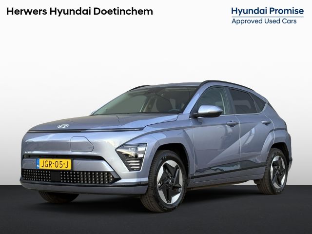 Hyundai Kona Electric Comfort Smart 65.4 kWh / Stoel en stuur verwarming / Automaat / Apple CarPlay/Android Auto / Navigatie / Cruise Control /