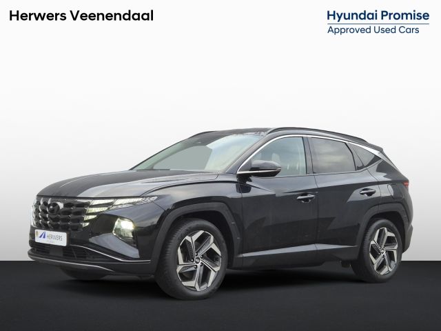 Hyundai Tucson 1.6 T-GDI PHEV Plug-in Comfort Smart 4WD Automaat / Accu SOH 100% / Fabrieksgarantie tot 10-2026 / Dealer onderhouden / Trekgewicht 1350 kg / EAER bereik 62 km bereik stad 74 km / Apple Carplay Android Auto / Adaptief CC /