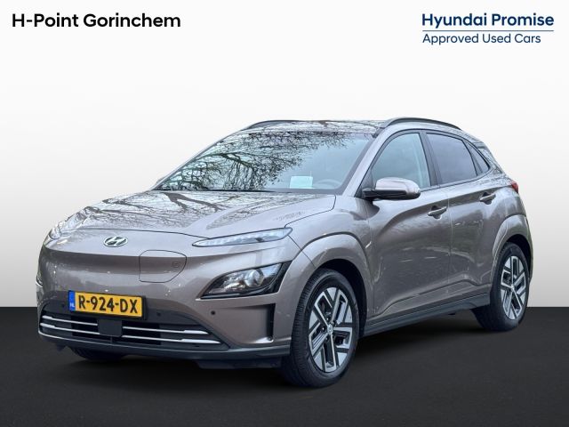 Hyundai Kona EV Fashion 64 kWh | 3-Fase OBC lader | Adaptieve cruisecontrol | Grootscherm Navigatie | Achteruitrijcamera | Apple Carplay & Android Auto | Head-up display |
