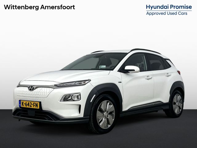 Hyundai Kona EV Fashion 64 kWh | Unieke km-stand! | Stoelverwarming | Navigatie | Camera | Head-up display |