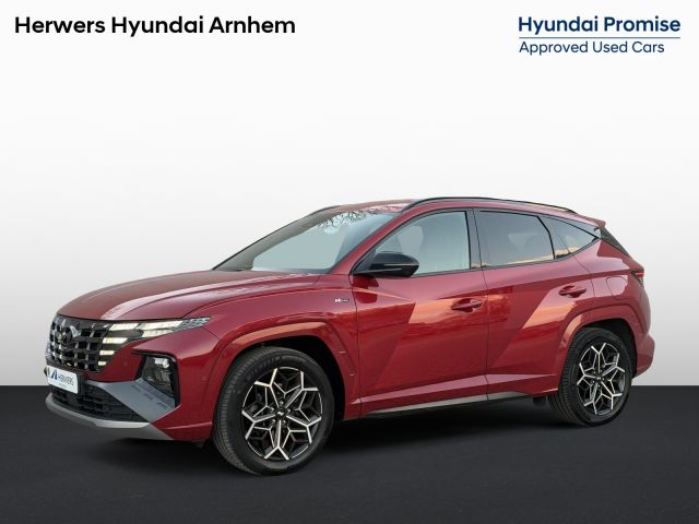Hyundai Tucson 1.6 T-GDI PHEV N Line 4WD / SOH 100% / Fabrieksgarantie tot 09-2027 / Dealer onderhouden / Trekhaak 1.350 kg / EAER 62 km / Adaptieve Cruise / Dodehoek / 360 Camera / Stoel & Stuurverwarming / Stoelventilatie /