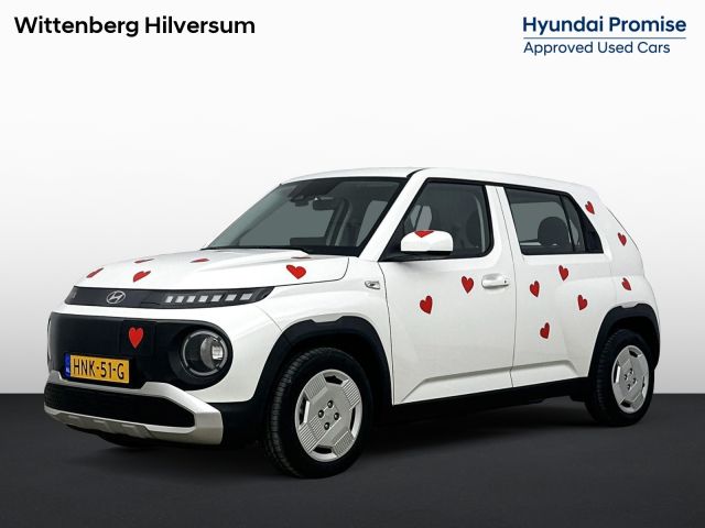 Hyundai INSTER E-MOTION 'HEARTLINE EDITION' 49 kWh | ELEKTRISCHE SPEELTJES STELLEN NOOIT TELEUR! | UNIEK! | NAVI | 3-FASEN | SNELLADEN | BLUELINK | CAMERA | CLIMA | CRUISE | BTW AUTO | 370KM WLTP RANGE |  FABRIEKSGARANTIE T/M 5-2030!