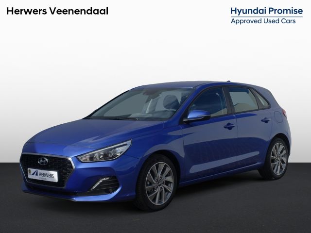 Hyundai i30 1.4 T-GDI Comfort | Winter Pack | Navigatie Apple carplay | Climate control | Achteruitrijcamera | 17"| Stoel- en Stuurverwarming | Trekhaak