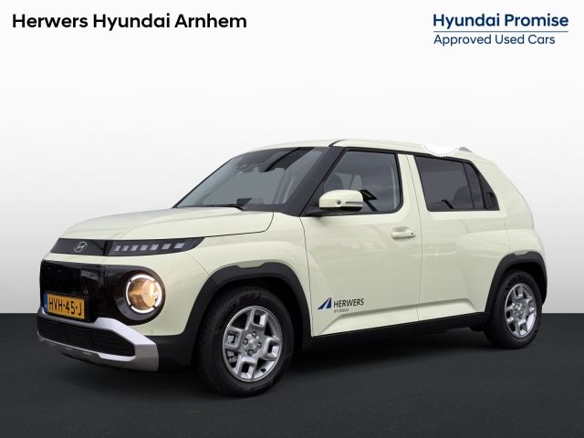 Hyundai INSTER Pulse 49 kWh / Dynamische Navigatie / Achteruitrijcamera / Parkeersensoren Voor + Achter / Leder Stuurwiel /