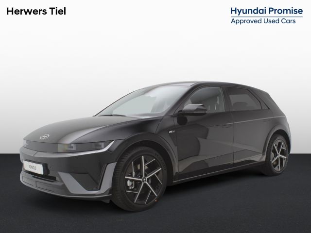 Hyundai IONIQ 5 N Line Edition 84 kWh / 3 Fase / Trekhaak / 1600KG Trekgewicht / N-Line Exterieur & Interieur / 20" LMV / Full LED verlichting / Automatische Achterklep / Warmtepomp /