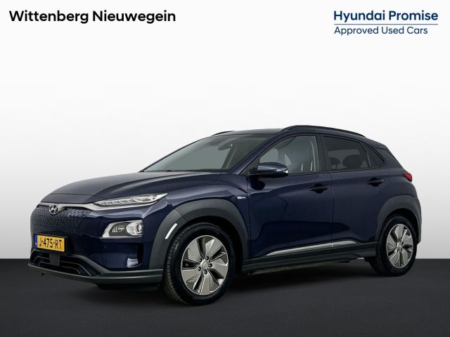 Hyundai Kona EV Premium 64 kWh | Soh 96,5 % | Navigatie, Apple car play Android auto| stoel verwarming en koeling |
