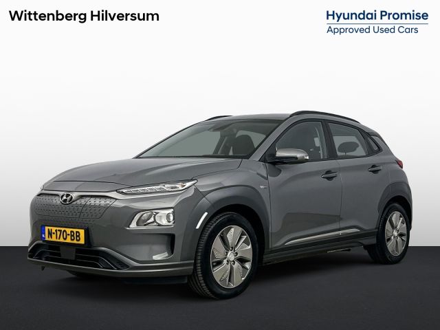 Hyundai Kona EV COMFORT SMART 39 kWh | SoH 94%! | NAVI | WARMTEPOMP | 3 FASEN | CLIMA | CRUISE | CAMERA | NAVI via APPLE CARPLAY & ANDROID AUTO |