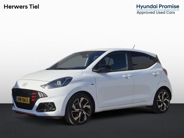 Hyundai i10 1.0 T-GDI N Line 5-zits 101pk Handgeschakeld / Nieuw Model / Fabrieksgarantie tot 06-2028 / Dealer onderhouden / Cruise control / Airco / Navigatie via Apple Carplay of Android Auto / Parkeersensoren achter /