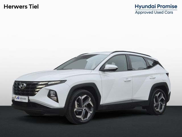 Hyundai Tucson 1.6 T-GDI PHEV Plug-in Comfort 4WD Automaat / Trekgewicht 1350 kg / Apple Carplay Android Auto / Achteruitrijcamera / Navigatie / Adaptief CC / Stoelverwarming / Climate control / Parkeersensoren achter /