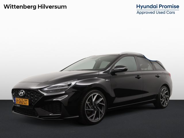 Hyundai i30 Wagon 1.5 T-GDi MHEV N LINE | LED | NAVI | CLIMA | CRUISE | CAMERA | KEYLESS | TREKGEWICHT 1410 KG | 18" LMVELGEN | ELEKTR. STOEL | FABRIEKSGARANTIE GELDIG T/M 2-2028! |