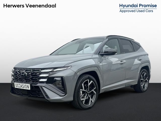 Hyundai Tucson 1.6 T-GDI HEV N Line Automaat / 1e eigenaar / Nieuw Model 2025 / Stuur-, stoel- en achterbankverwarming / Stoelventilatie / Navigatie / Apple Carplay Android / 19” LM wielen /