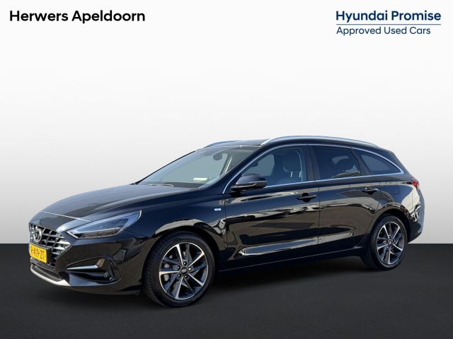 Hyundai i30 Wagon 1.5 T-GDi MHEV Premium / Stoelverwarming en Stoelverkoeling / Apple Carplay/Android Auto / Cruise control /