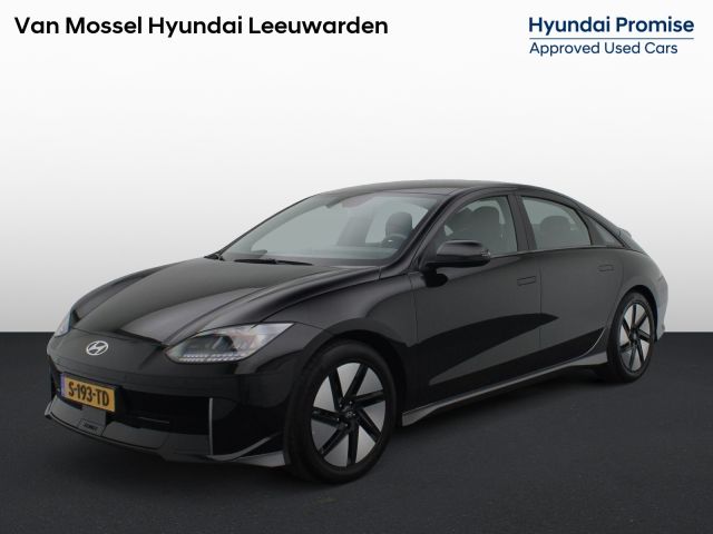 Hyundai IONIQ 6 Style 53 kWh | Trekhaak | Achteruitrijcamera | Cruise Control | Achterspoiler | 1e eigenaar