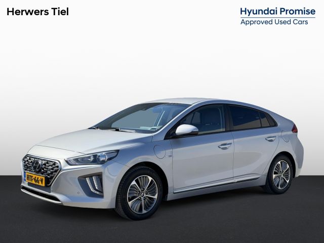 Hyundai IONIQ 1.6 GDi PHEV COMFORT / PHEV / Dealer Onderhouden / Afneembare Trekhaak / Camera / Stoel & Stuurwiel Verwarming / ApplecarPlay & Android Auto / cruise control adaptief / LED /