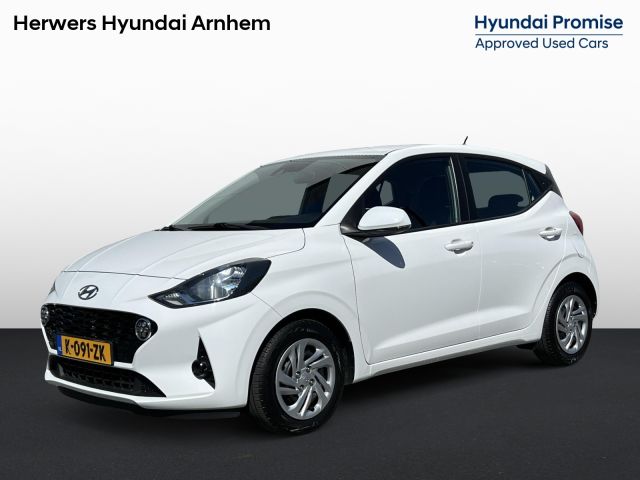 Hyundai i10 1.0 Comfort Smart / Origineel Nederlands / 1e Eigenaar / Dealer Onderhouden / Navigatie / Apple CarPlay & Android Auto / Airco / Achteruitrijcamera / Cruise Control /