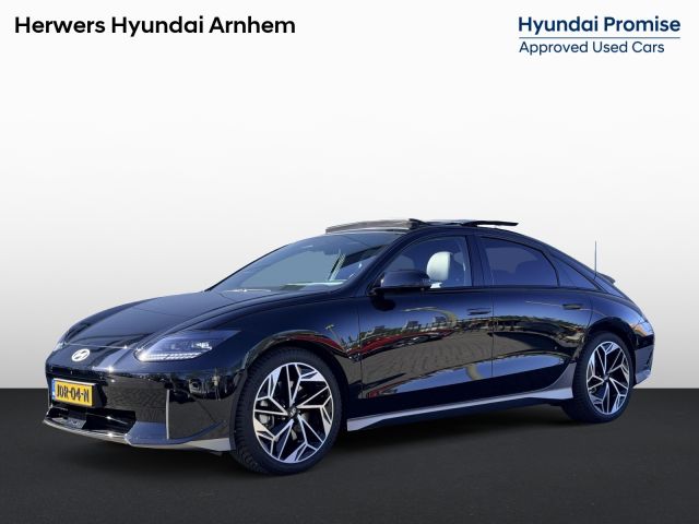 Hyundai IONIQ 6 Lounge 77.4 kWh / Open dak / 20" LM  met All Season / Stoelverwarming voor en achter / Stoelverkoeling / V2L /