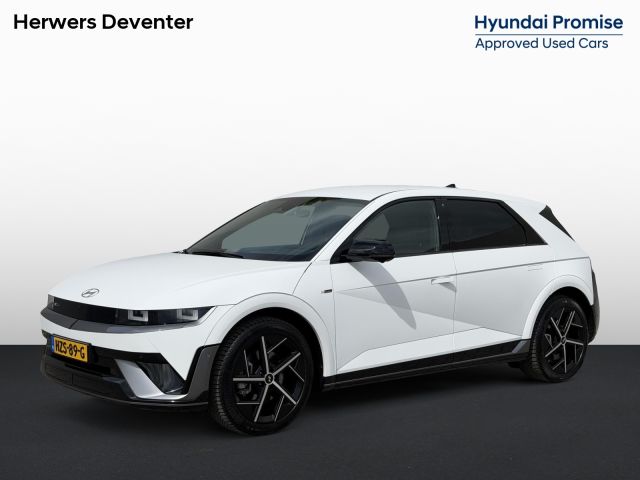 Hyundai IONIQ 5 N Line Limited 84 kWh / SOH 100 % / Fabrieksgarantie tot 8-2030 / HUD / 360 Camera / Stoelverwarming & Verkoeling / Elektr. Verstelbare Stoelen met Geheugen / Bose Audio / Navigatie / V2L / Elektr. Achterklep / Achterbank Verwarming /