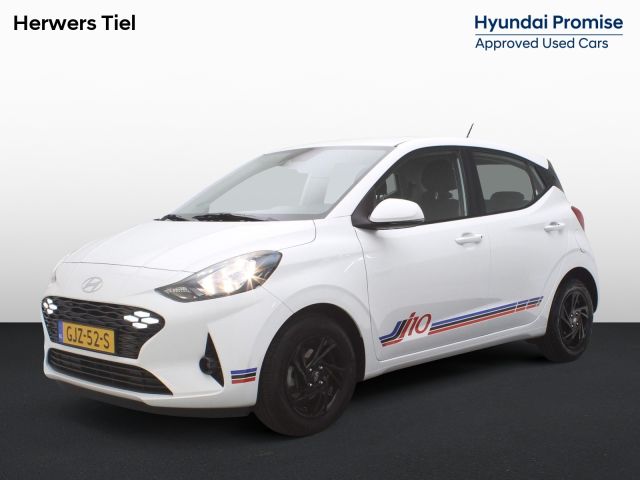 Hyundai i10 1.0 Comfort "Edition" / Apple CarPlay & Android Auto / 14" LMV / Cruise Control / i10 Edition Striping / NL Auto / Dealer onderhouden / 1ste Eigenaar / Airco / Lichtsensor / Fabrieksgarantie tot 25-10-2029 /