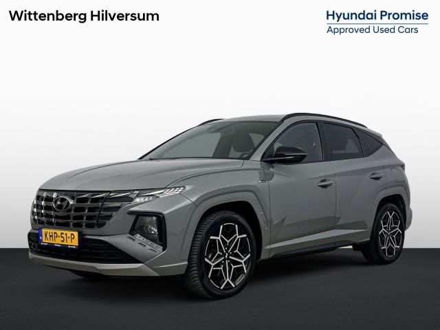 Hyundai Tucson 1.6 T-GDI PHEV N LINE EDITION 4WD | NAVI | CLIMA | CRUISE ADAPT. | APPLE CARPLAY & ANDROID AUTO | CAMERA | 19'' LM VELGEN | STOELVERWARMING | PLUG IN HYBRID | FABRIEKSGARANTIE GELDIG T/M 4-2029! |