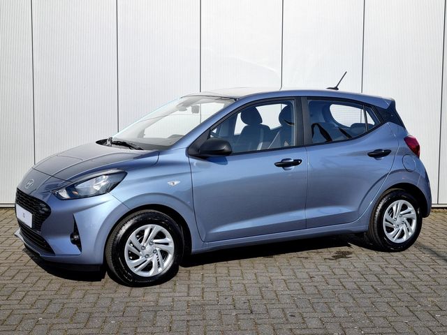 Hyundai i10 1.0 Comfort / €1700,- Voordeel / Rijklaarprijs / Direct Leverbaar / Camera / Navigatie / Airco /