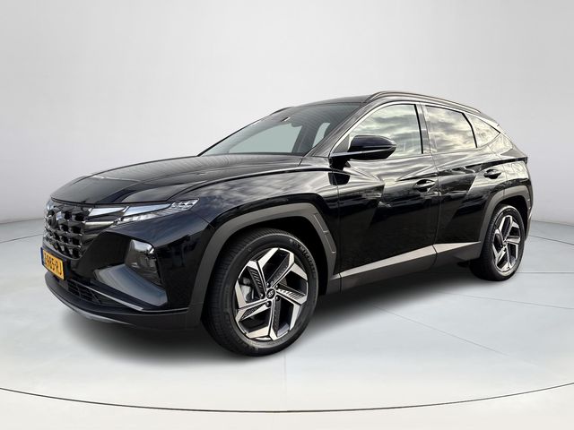 Hyundai Tucson 1.6 T-GDI PHEV Comfort Smart 4WD | Trekhaak | Apple Carplay/Android Auto | Stoel/stuurverwarming | Elektrische achterklep | Achteruitrijcamera | Rijklaarprijs |