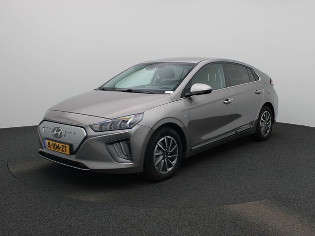 Hyundai IONIQ Comfort EV 38 kWh | Warmtepomp | Apple Carplay / Android Auto | LED Koplampen | Privacy Glass | Navigatie | Climate Control |