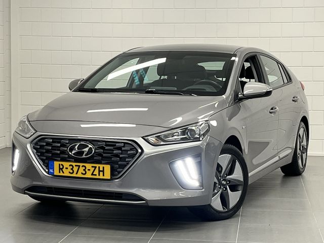 Hyundai IONIQ 1.6 GDi i-Motion - Plus APPLE / ANDROID NAVIGATIE | PARKEERCAMERA | ZUINIGE RUIME HYBRIDE!