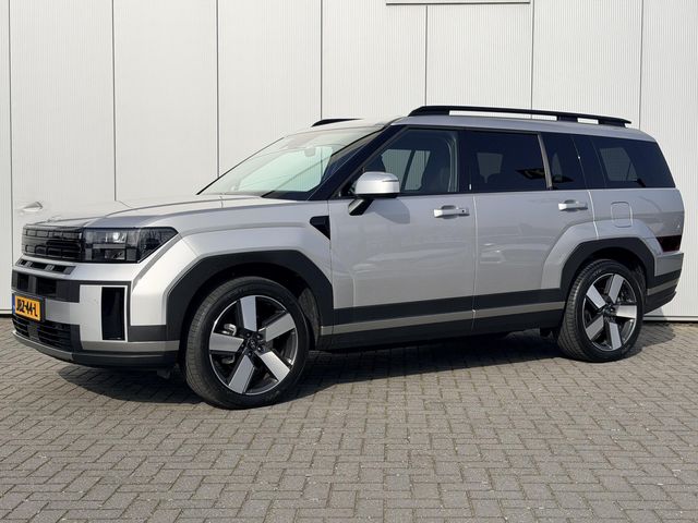 Hyundai Santa Fe 1.6 T-GDI PHEV Comfort Smart 4WD 7p. Automaat / 7 Persoons / Adaptive Cruise Control / Elek. Stoelen Voor / Stoel- & Stuurverwarming / Keyless / Elek. Achterklep / Achteruitrijcamera /