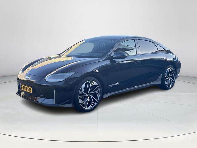 Hyundai IONIQ 6 Connect 77.4 kWh | Rijklaarprijs! | stoelverwarming voor & achter | 614 km actieradius WLTP| Fabrieksgarantie t/m 04=2029! | |