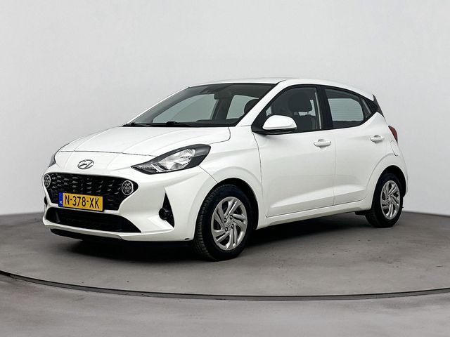 Hyundai i10 1.0 COMFORT | NAVI via APPLE CAR PLAY & ANDROID AUTO | AIRCO | CRUISE | BLUETOOTH | ELEKTRISCHE RAMEN | CENTRALE DEURVERGRENDELING OP AFSTANDBED. |