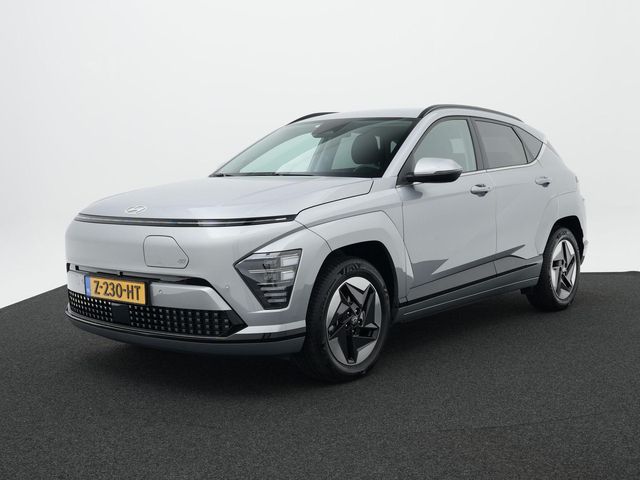 Hyundai Kona Electric Comfort Smart Limited 65.4 kWh | Stoelverwarming | Stuurverwarming | Achteruitrijcamera | Adaptieve Cruise Control | Apple Carplay/Android Auto