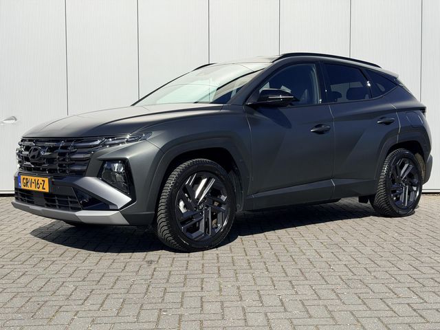 Hyundai Tucson 1.6 T-GDI PHEV 20th Anniversary / NL Auto / Navigatie / Stoel- & Stuurverwarming / Adaptive Cruise Control / Achteruitrijcamera / Parkeersensoren Voor + Achter /
