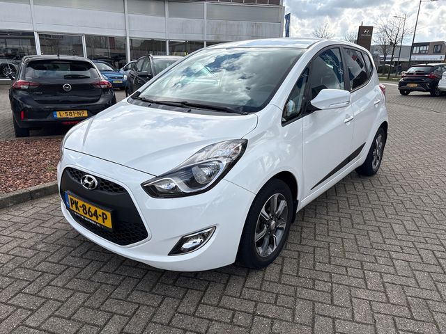 Hyundai ix20 1.4i Go! | Camera | Navigatie