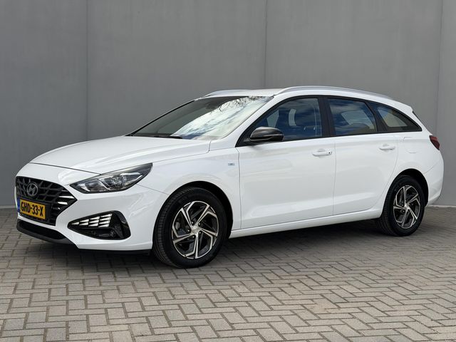 Hyundai i30 Wagon 1.0 T-GDi MHEV Comfort Automaat / Facelift / NL’se Auto / Camera / Navigatie via AppleCarplay & Android auto / Parkeersensoren / Multimedia Bluetooth / DAB /