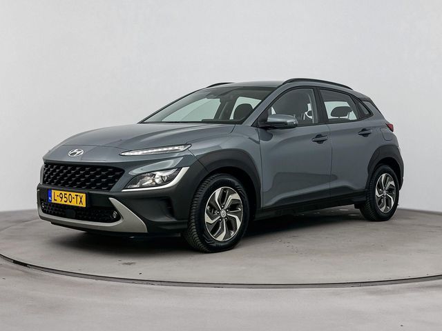 Hyundai Kona 1.6 GDI HEV COMFORT | NAVI via APPLE CAR PLAY & ANDROID AUTO | ALL SEASONS | CLIMA | CRUISE | CAMERA | 16'' LM VELGEN | HYBRID | AUTOMAAT |