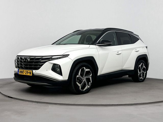 Hyundai TUCSON 1.6 T-GDI PHEV Comfort Smart 4WD | Two tone | Stoel + stuurverwarming | El. bed. achterklep | Navigatie |  Adaptive cruise control |