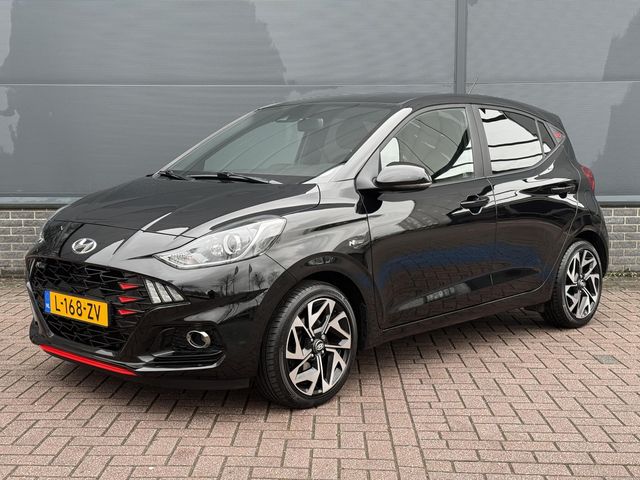 Hyundai i10 1.0 T-GDI N Line 5-zits 100pk / Dealer Onderhouden / Eerste Eigenaar / Stoel+Stuur Verwarming / Navigatie / 16'' LM Velgen / Apple Carplay&Android Auto / Cruise /