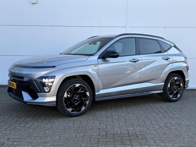 Hyundai Kona Electric N Line Business 64.8 kWh / Adaptieve Cruise Control / Apple Carplay/Android Auto / Navigatie / Achteruitrijcamera / DAB / Climate Control /