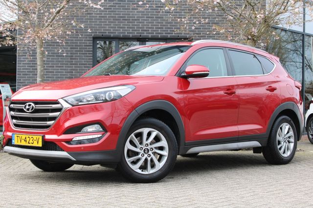 Hyundai Tucson 1.6 GDi Comfort Navi/Cam/Pdc/Winterp./Trekhaak "RIJKLAARPRIJS"