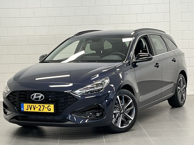 Hyundai i30 Wagon 1.5 T-GDi MHEV Premium LEDER | STOELVERWARMING EN -KOELING | DEMO BESCHIKBAAR VANAF 24-07-2026