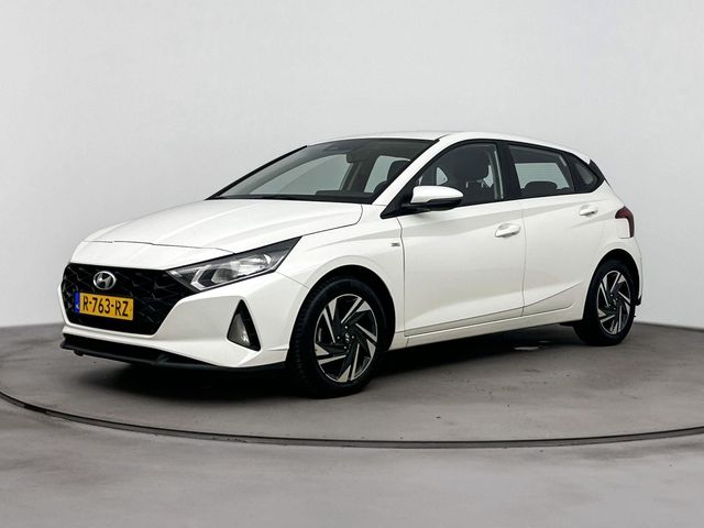 Hyundai i20 1.0 T-GDI COMFORT SMART | NAVI | AIRCO | CRUISE | CAMERA | 16'' LM VELGEN | PDC | APPLE CAR PLAY & ANDROID AUTO | AUTOMAAT |